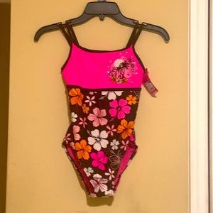 BNWT 1 pc swimsuit